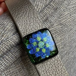 Green Glitter Blue Lotus Glass Mandala Platinum Metallic Bracelet